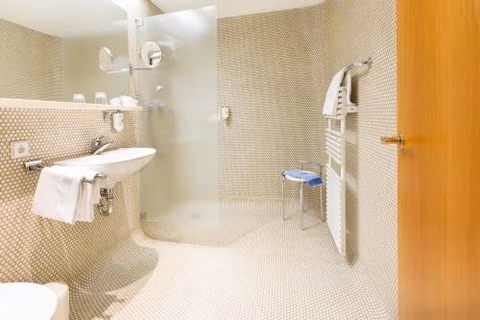 AKZENT Hotel Restaurant Altdorfer Hof — foto 6