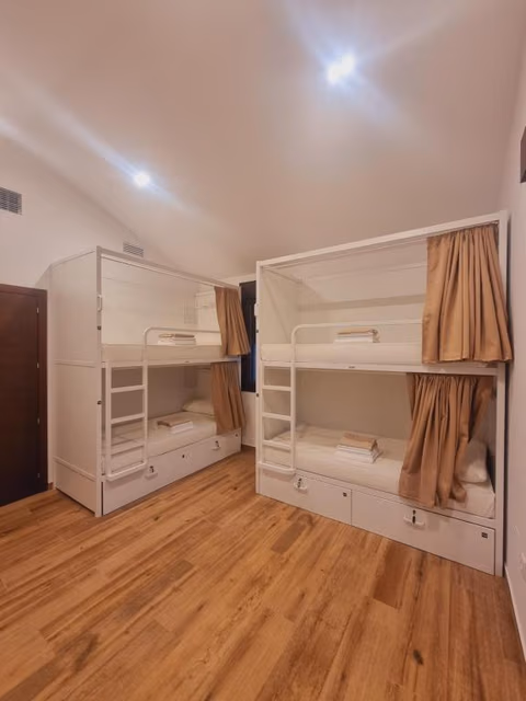 Albergue CAROI HOSTEL & ROOMS Armenteira — foto 2