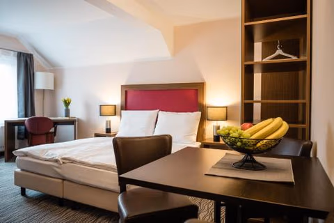 Point Hotel Apartments and Rooms — foto 1