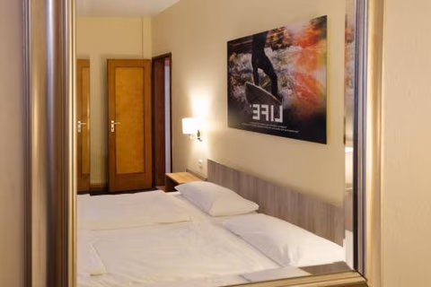 Euro Youth Hotel Munich — foto 8