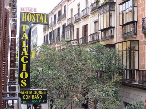 Hostal Palacios Fuencarral — photo 1