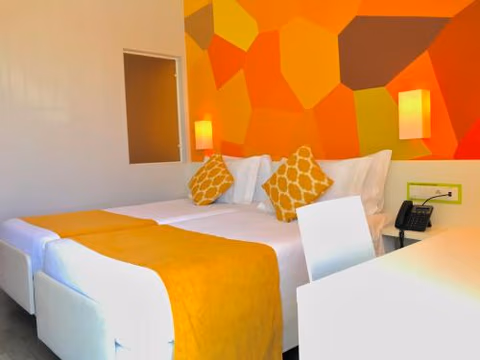 Hotel 3K Faro Aeroporto — photo 9