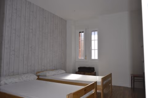 Albergue Gares — foto 1