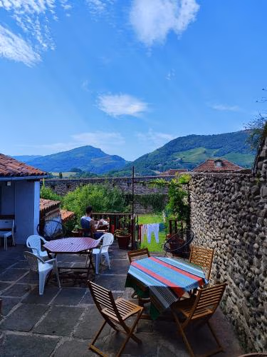 Auberge du Pèlerin Gîte de charme en pierre avec vue sur les montagnes — foto 8