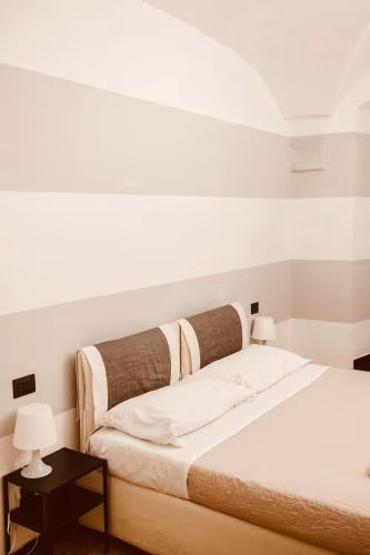 New Apartament in historical Genoa center — foto 9