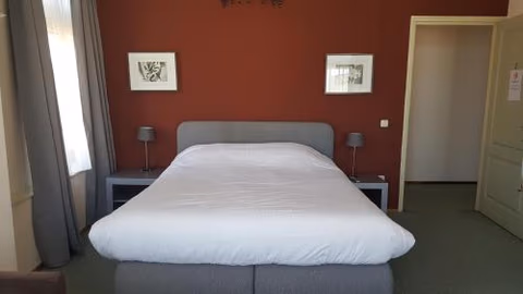 Hotel het Gemeentehuis Uithuizen — foto 7