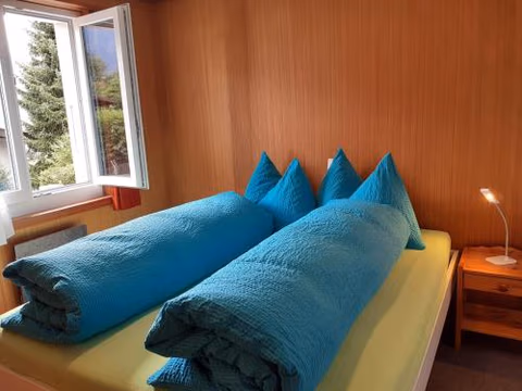 Chalet apartment by Interlaken. Parking — foto 7