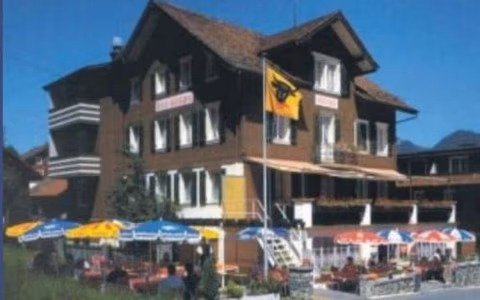 Hotel Montana — foto 1