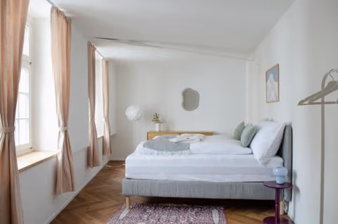 Zentrale Altstadtwohnung in Rapperswil am Zuerichsee — foto 2