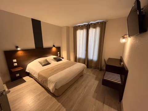 Hôtel Restaurant Prunières — foto 2