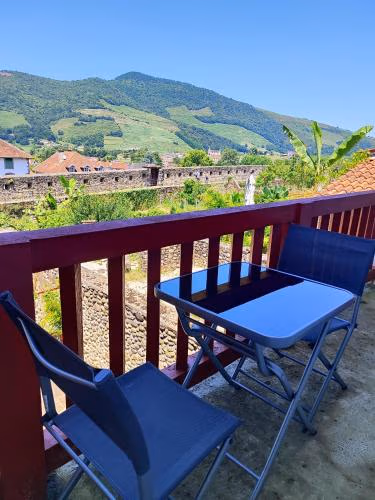 Auberge du Pèlerin Gîte de charme en pierre avec vue sur les montagnes — foto 9