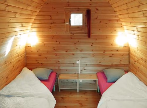 La Rossignolerie - POD Cabanes des châteaux — foto 1