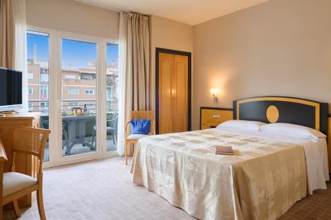 Hotel Macià Cóndor — photo 4