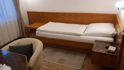 Altes Wirtshaus Fördergersdorf Bed & Breakfast — photo 4