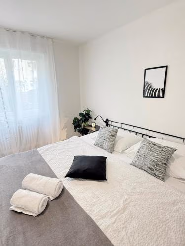 BASELiving apartment with PRIVATE GARDEN — foto 3