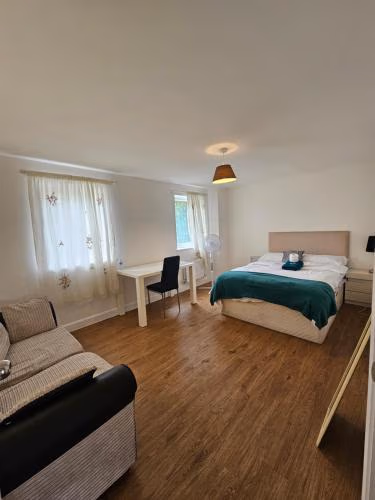Luxury Kingsize Bedroom with Private Toilet- Central Dartford — foto 2