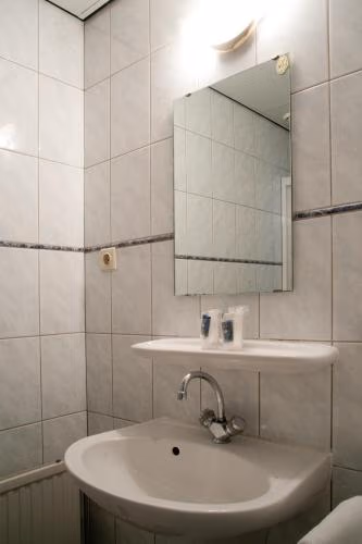 Hotel het Gemeentehuis Uithuizen — foto 8