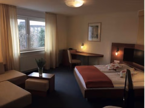 Hotel Kurpfalz — foto 6