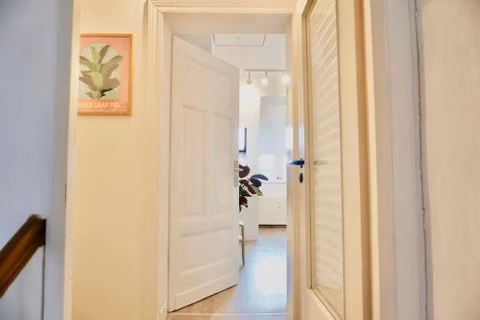 NEU I moderne zentrale Wohnung I Netflix I 4 Gäste — photo 7