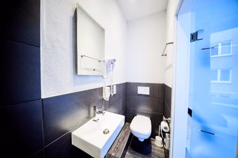 Hotel Alt Deutz City-Messe-Arena KONTAKTLOSER SELF CHECK-IN — photo 8