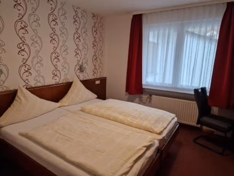 Hotel Weinhaus Am Stiftstor — foto 4