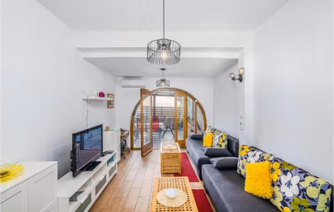 Lovely Home In Pinezici — photo 3