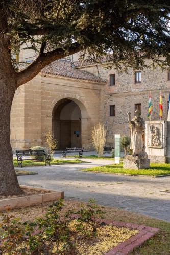 Parador de Sto. Domingo Bernardo de Fresneda — foto 1