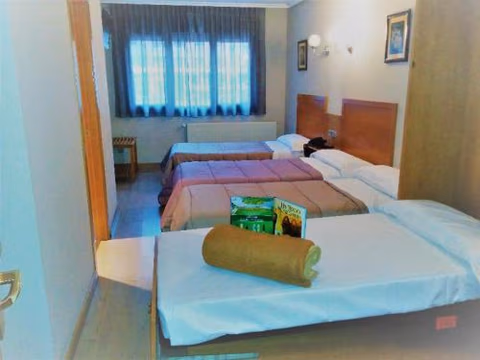 Hotel Carbayón — foto 8