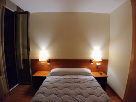 Hostal Prada Borges — foto 3