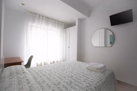 Pension Angelines, Sneuu Hostel Santander — foto 7