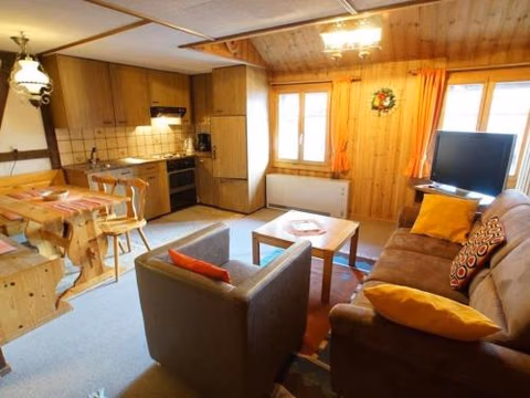 Apartment Fewo mit Blick auf die Berge by Interhome — foto 2