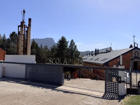 Residencia Albergue Jaca — photo 1