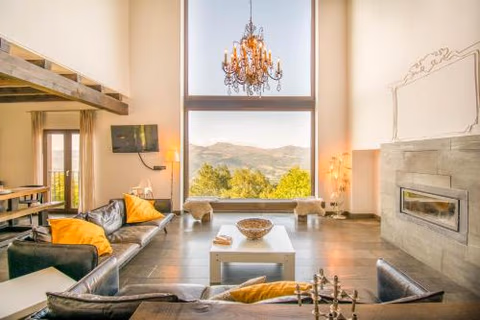 Behin Batean, espectacular casa rural en pleno corazón del valle Baztán — photo 1