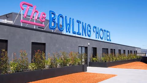 The Bowling Hotel — foto 1