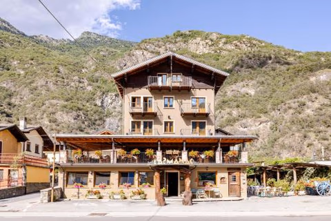 Hotel&Restaurant Armanac de Toubïe — foto 1