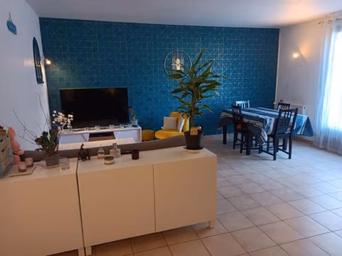 maison face au château — foto 1