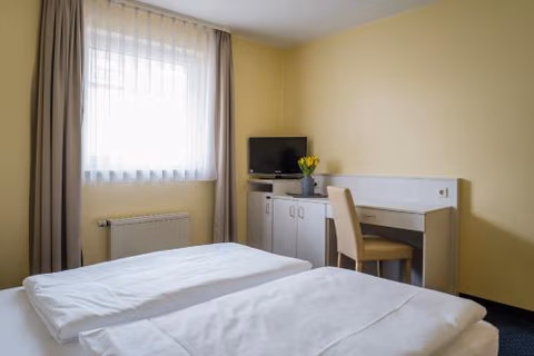 Point Hotel Apartments and Rooms — foto 4