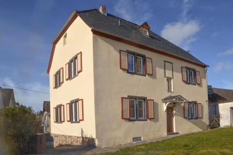 Gästehaus auf der Burg im Vulkan Park Laacher See — photo 3