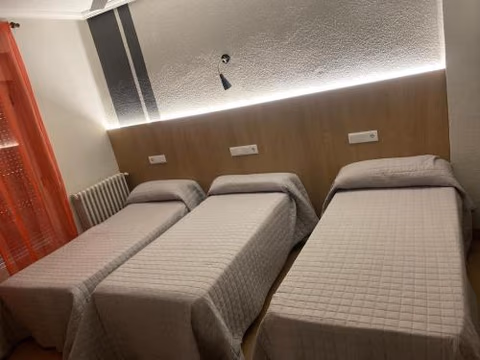 Hostal Uría — foto 2