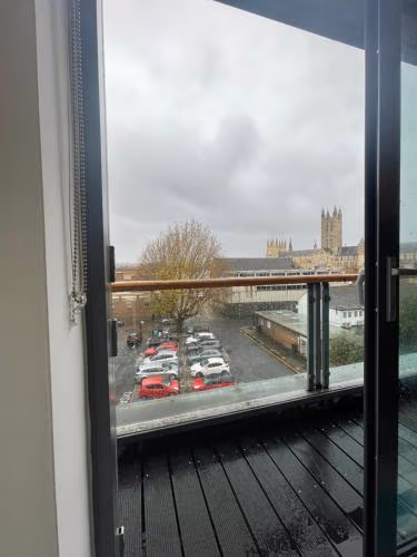 City Centre flat with Balcony — foto 1