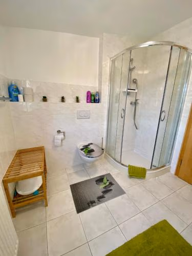 Eine helle gemütliche Wohnung zum Wohlfühlen — photo 9