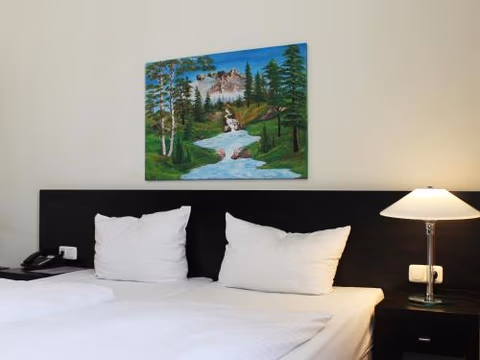 Aariana Hotel — foto 1