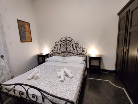 DOGE CAMBIASO- Davanti all'acquario - Grande terrazza privata - Palazzo Nobiliare Storico — foto 5