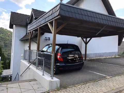 Unter den Weinbergen — foto 2
