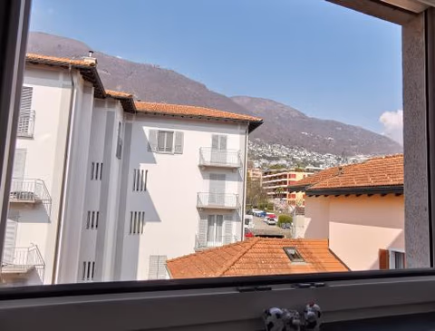 Lake Maggiore Waterfront Retreat - Walking distance to Everything — foto 5