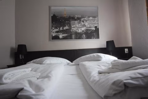 Carlton Hotel — foto 3
