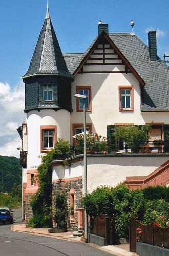 Wohnen im Burghotel — foto 1