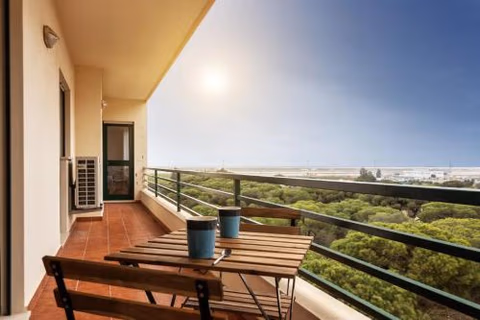 Blife RYA private rooms - Airport stay — photo 1