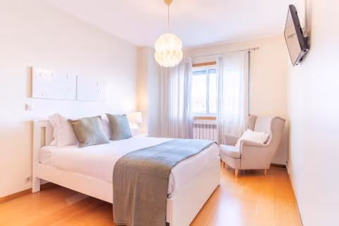 Comfortable & Quiet 3BR near Metro by LovelyStay — photo 6