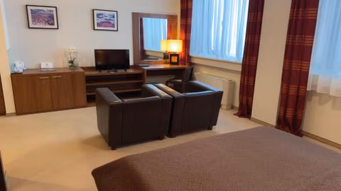 Aston Hotel — foto 3